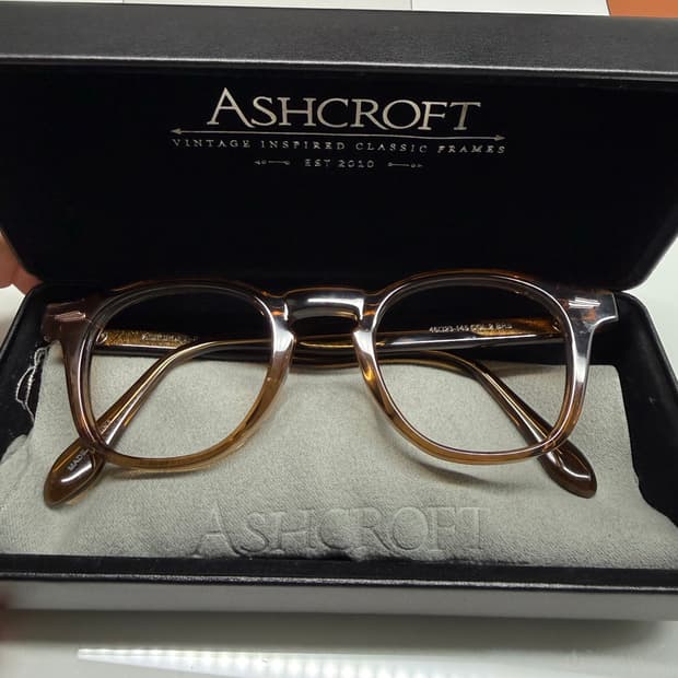 애쉬크로프트 긴즈버그