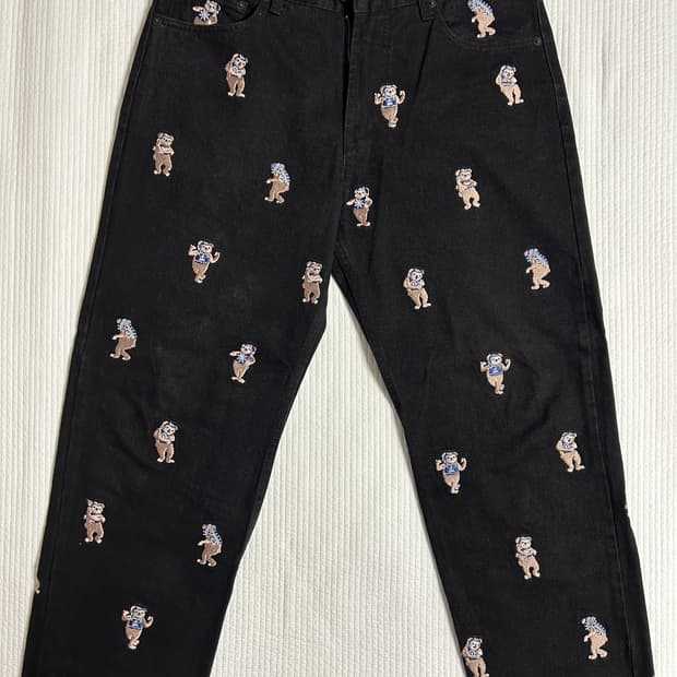 라퍼 멀티베어 자수 데님팬츠