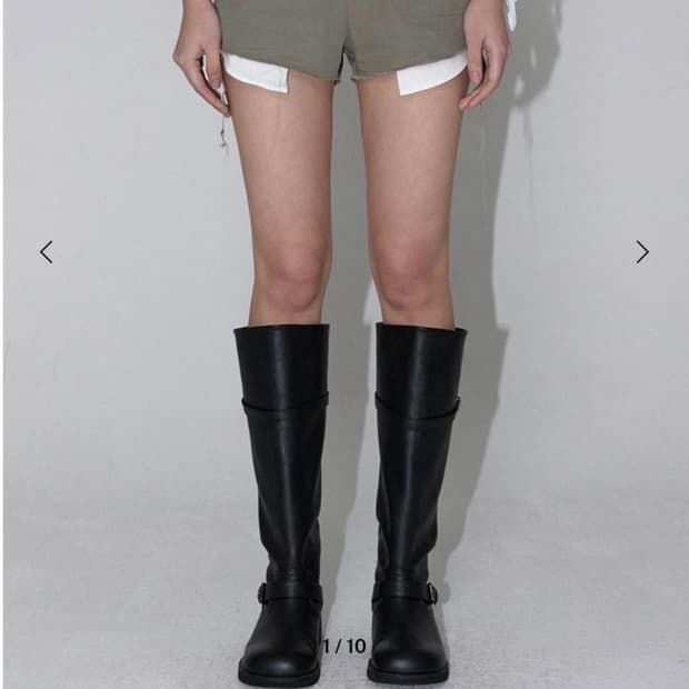 구해요 / 이네기 uneven raw cut shorts 카키