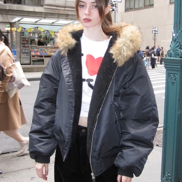 Low Classic HOODED BOMBER JACKET