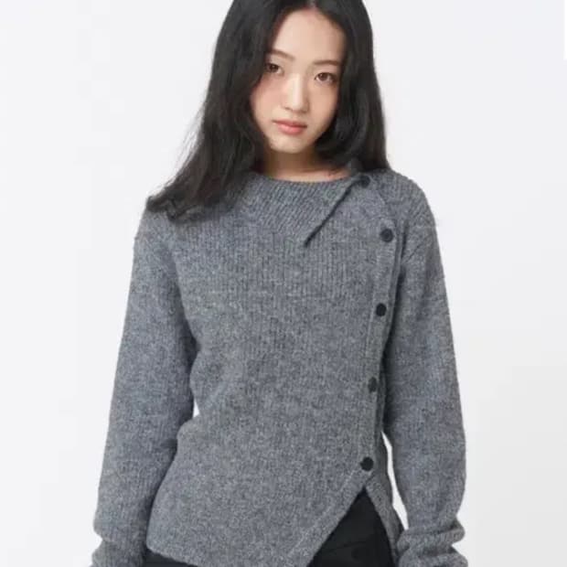 미세키서울 사이드 버튼 니트 양도합니다!