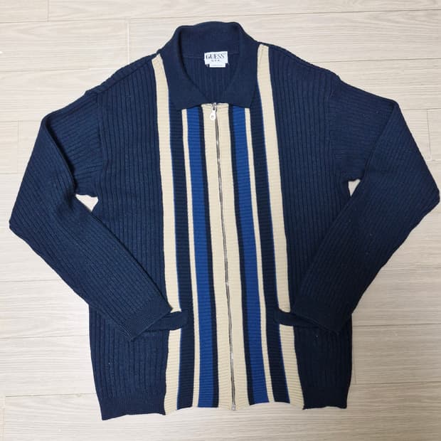 [L] 90s GUESS 스트라이프 집업니트 made in Italy
