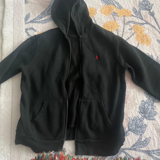 폴로 후드집업
