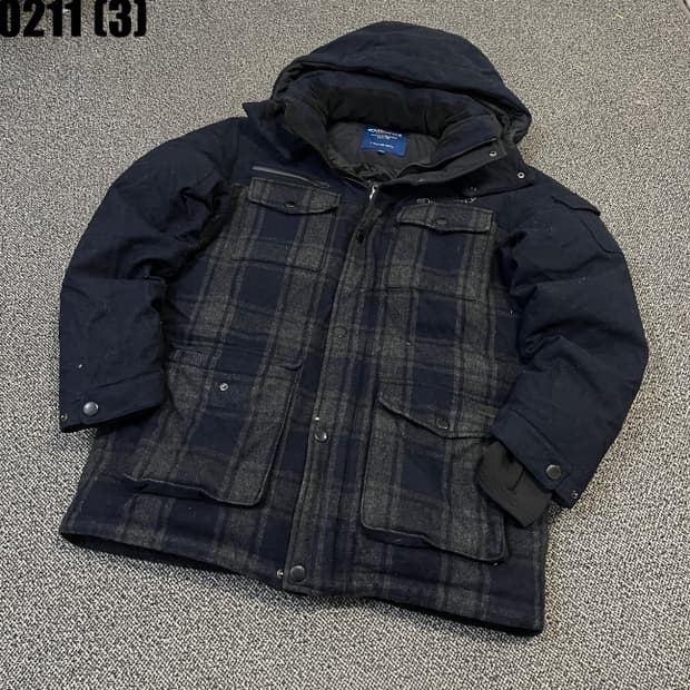 디스커버리 패딩 점퍼