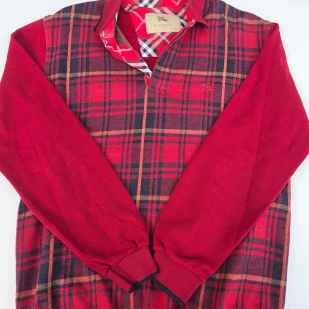 버버리 체크티셔츠