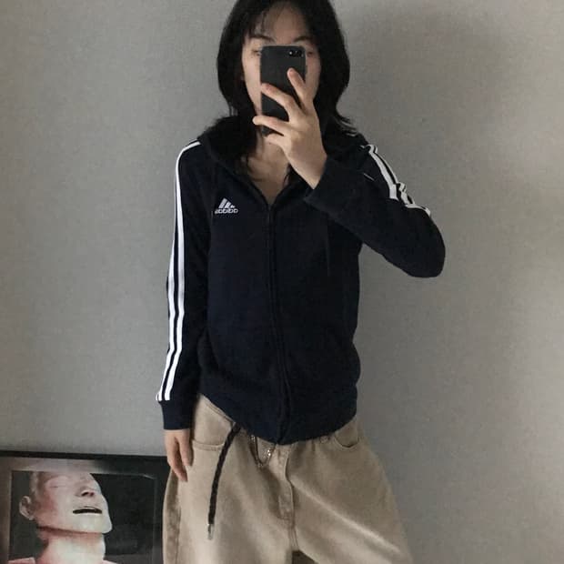 아디다스 삼선로고 네이비 후드집업