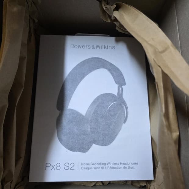 B&W Px8 S2 노이즈캔슬링 헤드폰 오닉스 블랙 미개봉 새제품