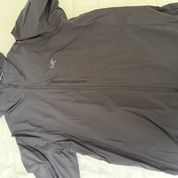 아크테릭스 스쿼미시 후디 블랙 xl