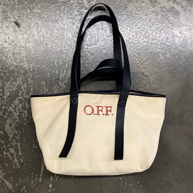 오프화이트 스몰 캔버스 토트백 