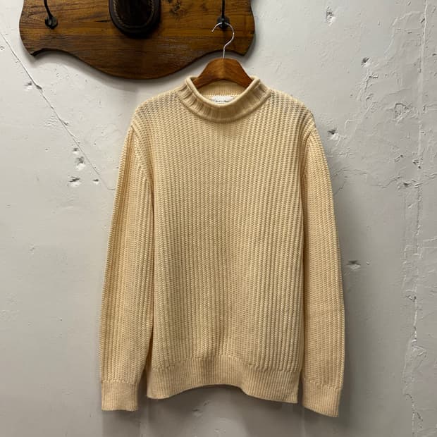 Fidelity Gerald & Stewart Wool Mock Neck