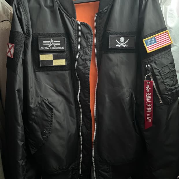 알파인더스트리