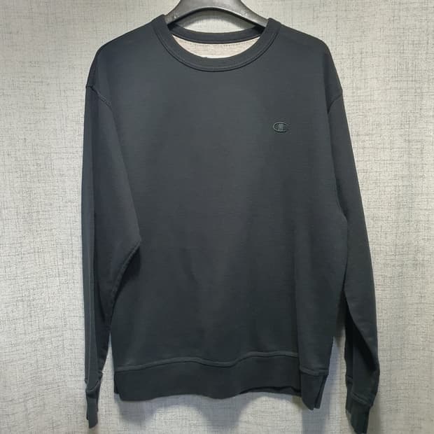 챔피온 로고 블랙  맨투맨