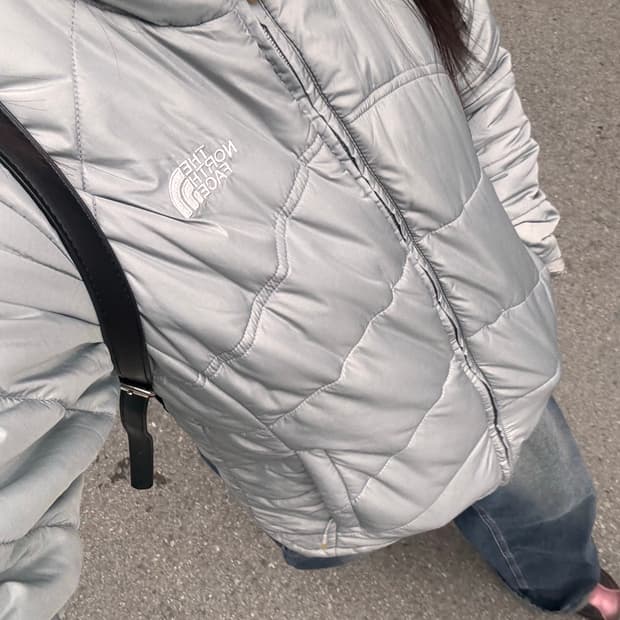  North Face 노스페이스 뮤트 민트 그레이 경량패딩