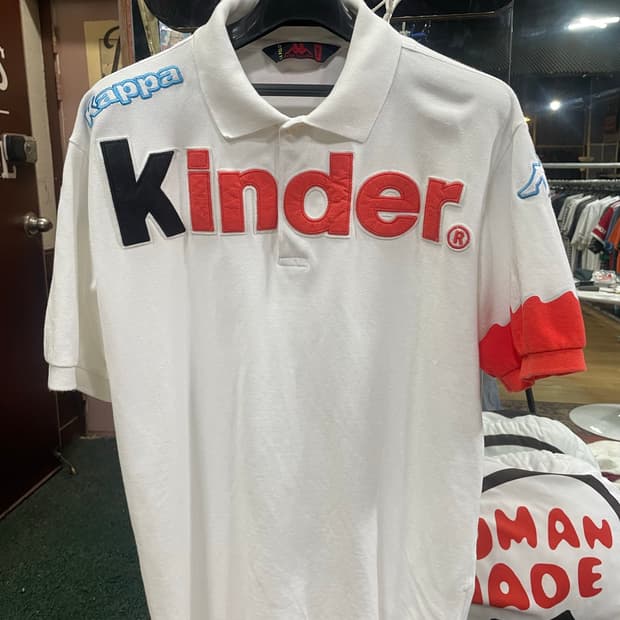 레어) Kappa x kinder 카라티셔츠