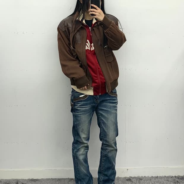 Lolita jeans 레더 디테일 로우라이즈 팬츠