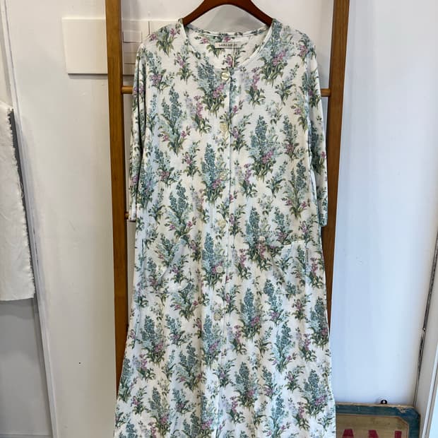 [LAURA ASHLEY] 로라애슐리 코튼 플라워 버튼 원피스