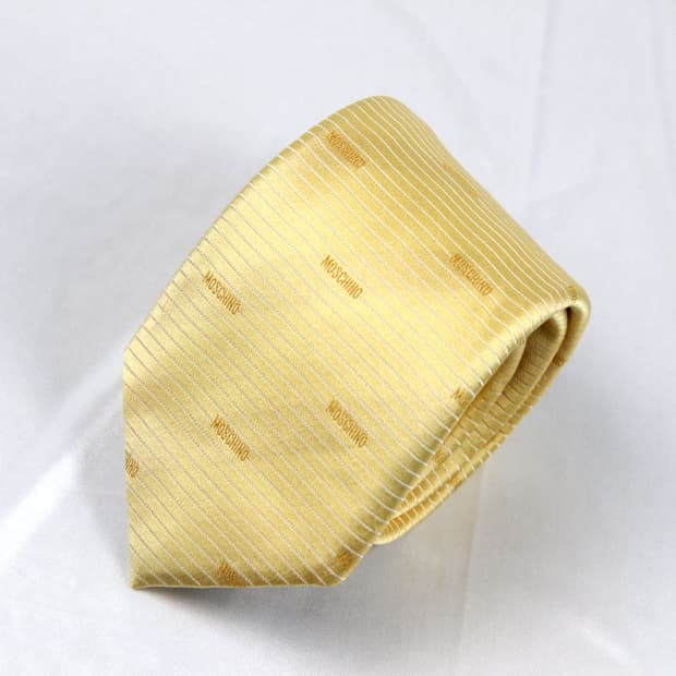 모스키노 8.3cm 미사용 신형 남자 명품 넥타이