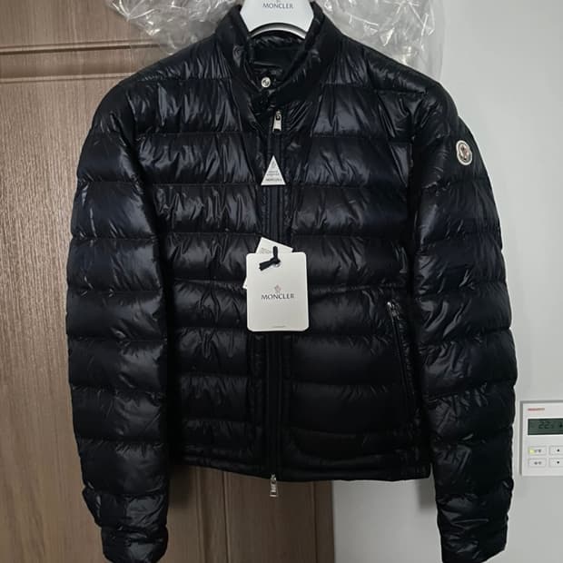 몽클레어 아코러스 나이트블루 2,4 사이즈 새제품