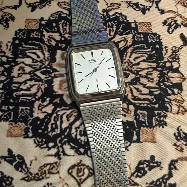 SEIKO 빈티지 쿼츠 시계
