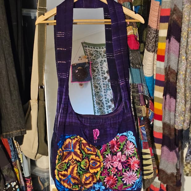 핸드메이드 꽃자수 히피 크로스백