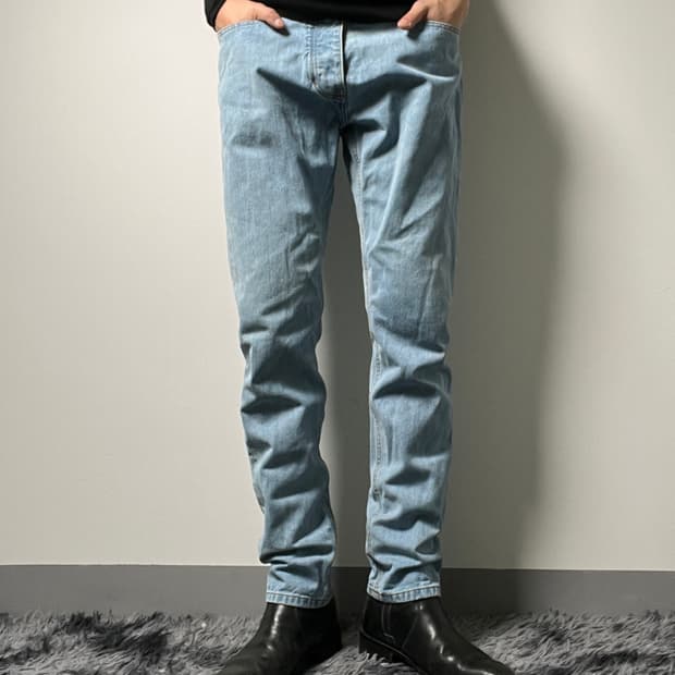 ami 아미 슬림핏 연청 데님 팬츠 31