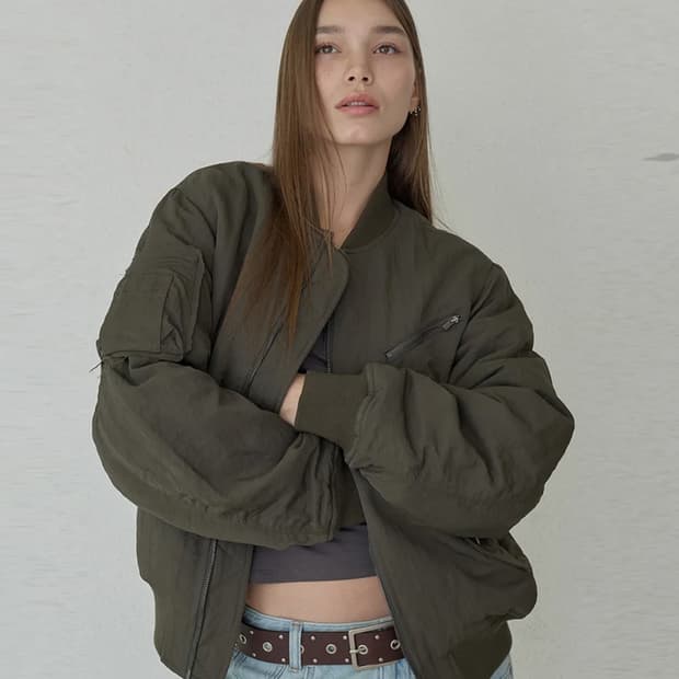 오데스 봄버 자켓 구해요