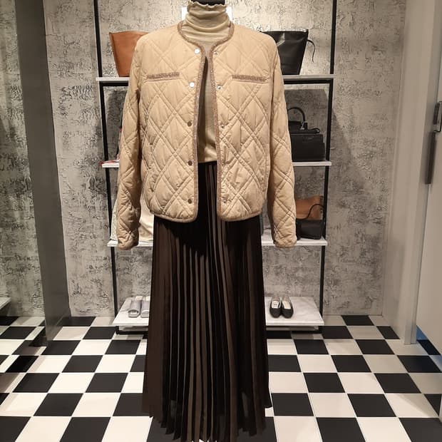 SISLEY 시슬리 퀼팅 구스 경량패딩 95