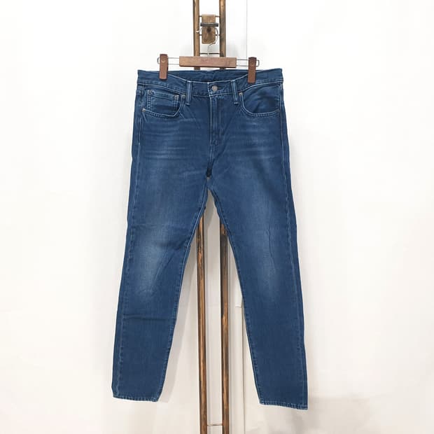 리바이스 512 슬림 테이퍼드 핏 진 청바지(32)