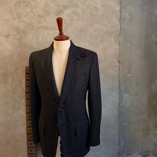 톰포드 테일러드 자켓 100