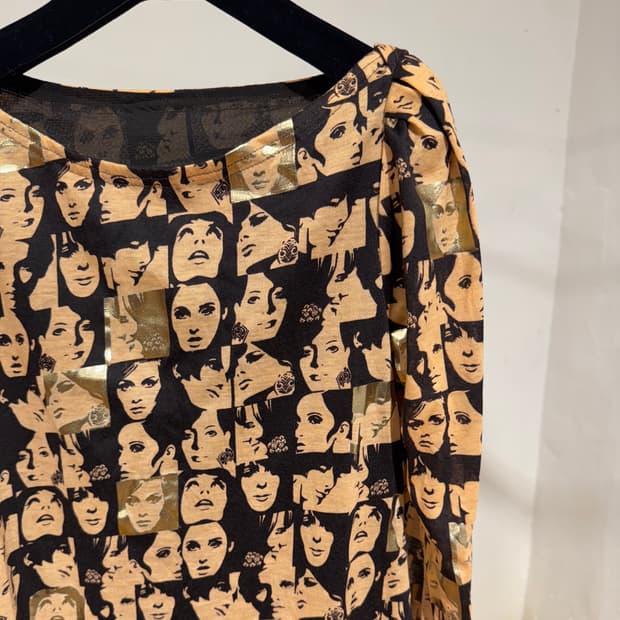 VT)  face printing dress