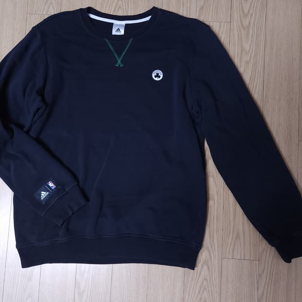 아디다스 x NBA 보스턴 셀틱스 콜라보 맨투맨, 스웻셔츠 110