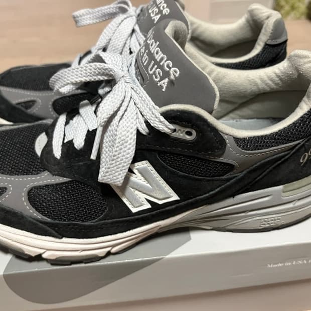 뉴발란스 993 블랙 260