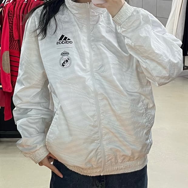 아디다스 레알마드리드 앤섬 리버시블 바람막이
