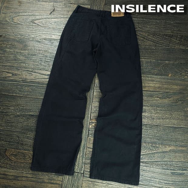 [인사일런스] 코튼 루즈핏 블랙진 M20946
