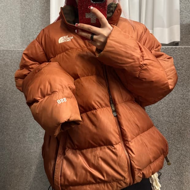 THE NORTH FACE orange padded jacket