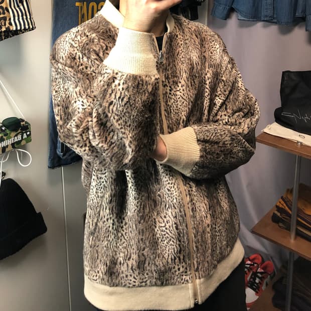 니들스 레오파드 리버시블 립 칼라 자켓