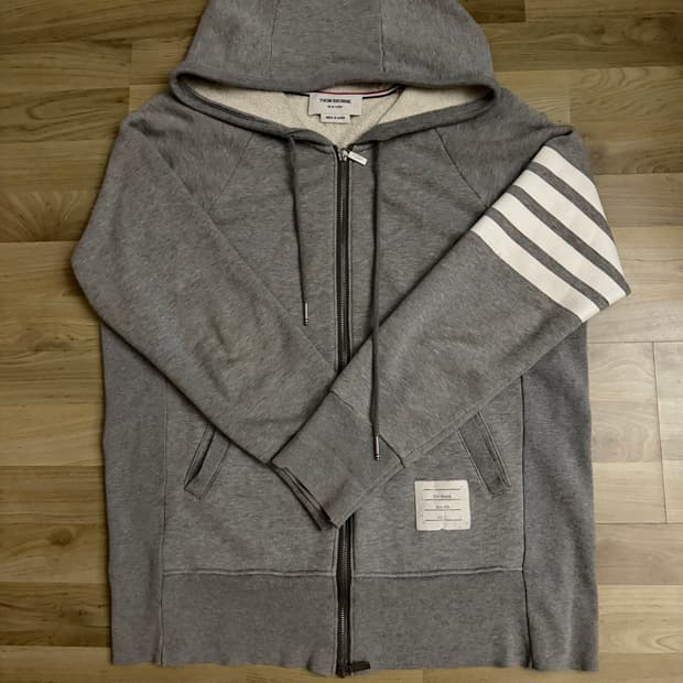 톰브라운 후드집업 3size