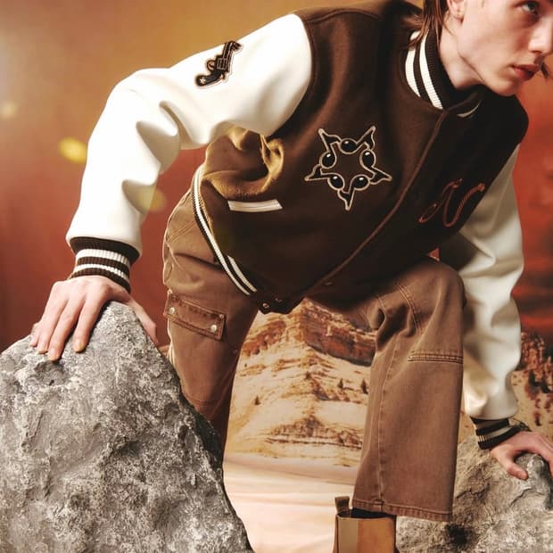 넥스트도어립스 바시티 자켓