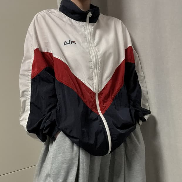 Fila 바람막이