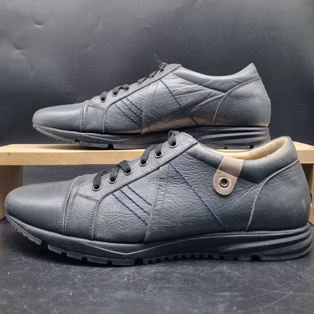 탠디 소가죽 남성스니커즈275