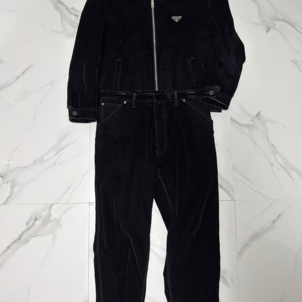 프라다 벨벳 셋업 XL/M