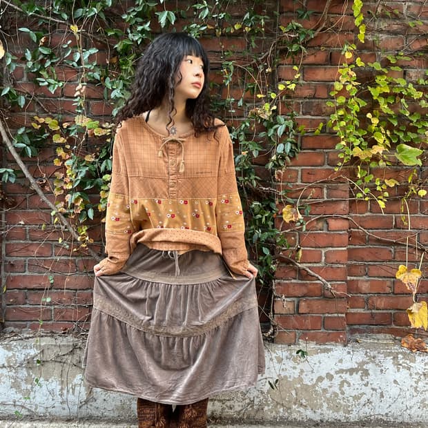 데일리무드 미디 스커트