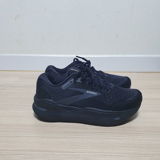 브룩스 고스트맥스 러닝화 250