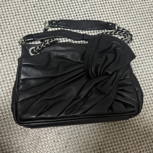 니나리치 루이자 리본 체인 숄더백