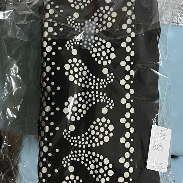 캐피탈 헴프 레이온 반다나 패턴 케사 머플러 블랙