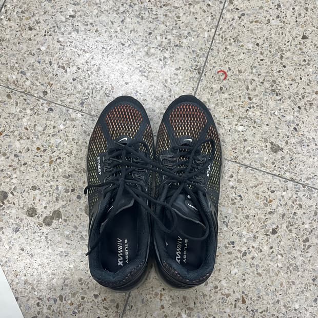 나이키 스투시 에어맥스 2013 300사이즈