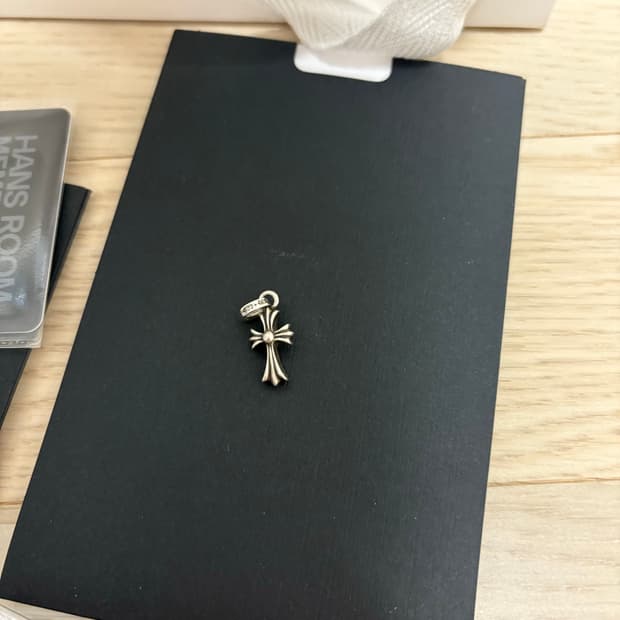 크롬하츠 베이비펫 크로스 참