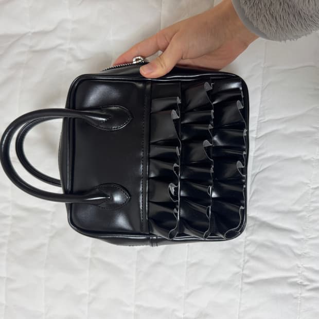 꼼데가르송 프릴백