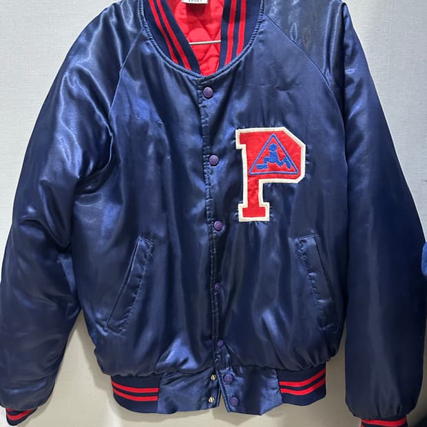 Vintage item/varsity