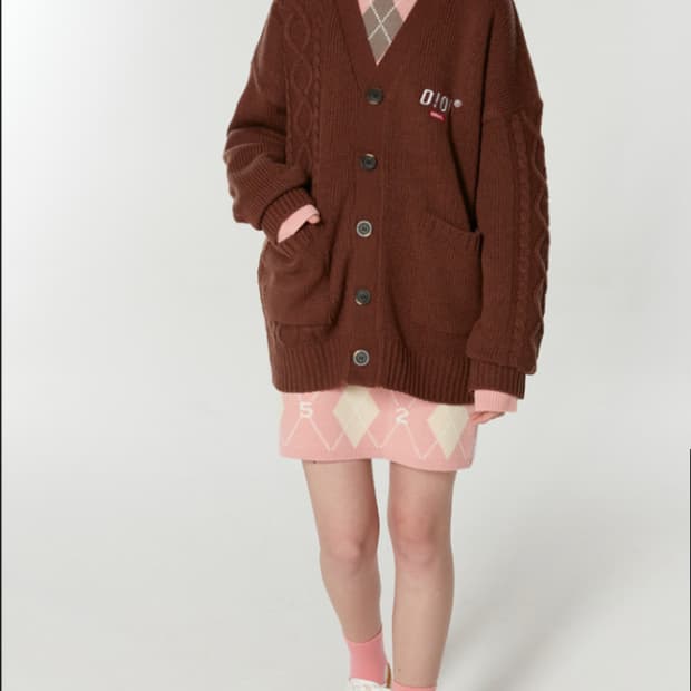 oioi HALF TWIST 가디건 브라운